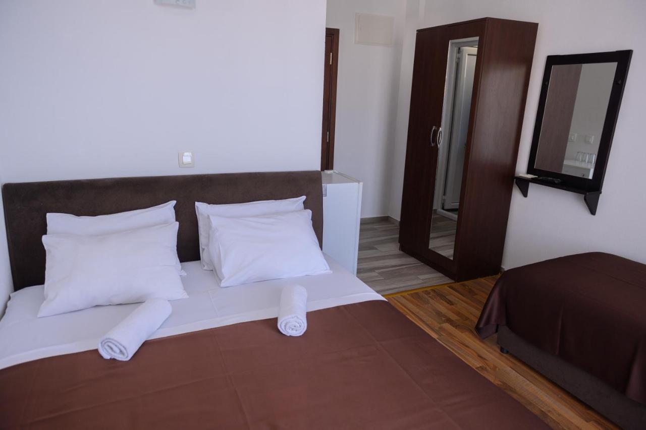 Ms Hotel Dobra Voda Exterior photo